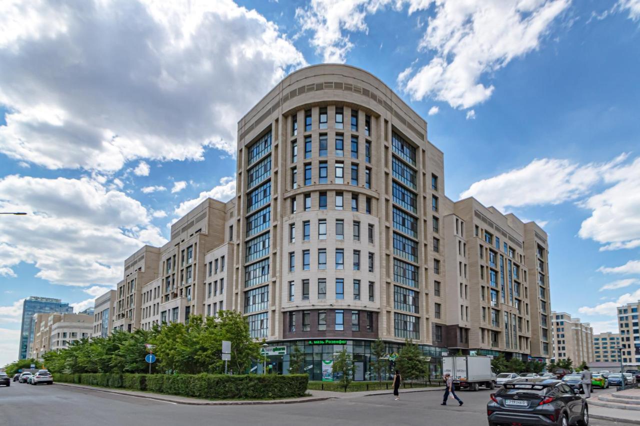 Apartments Lux 53/141 アスターナ エクステリア 写真