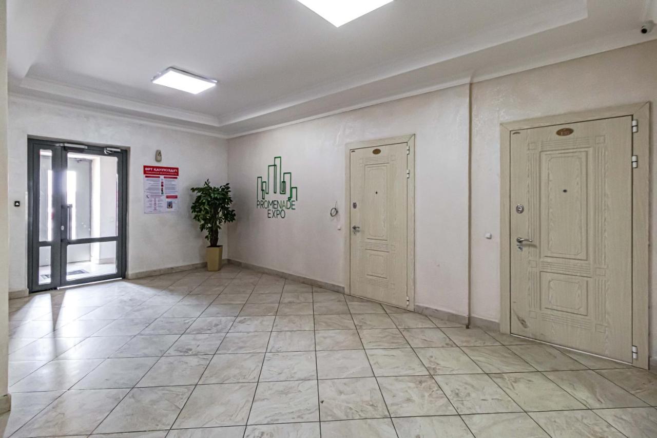 Apartments Lux 53/141 アスターナ エクステリア 写真